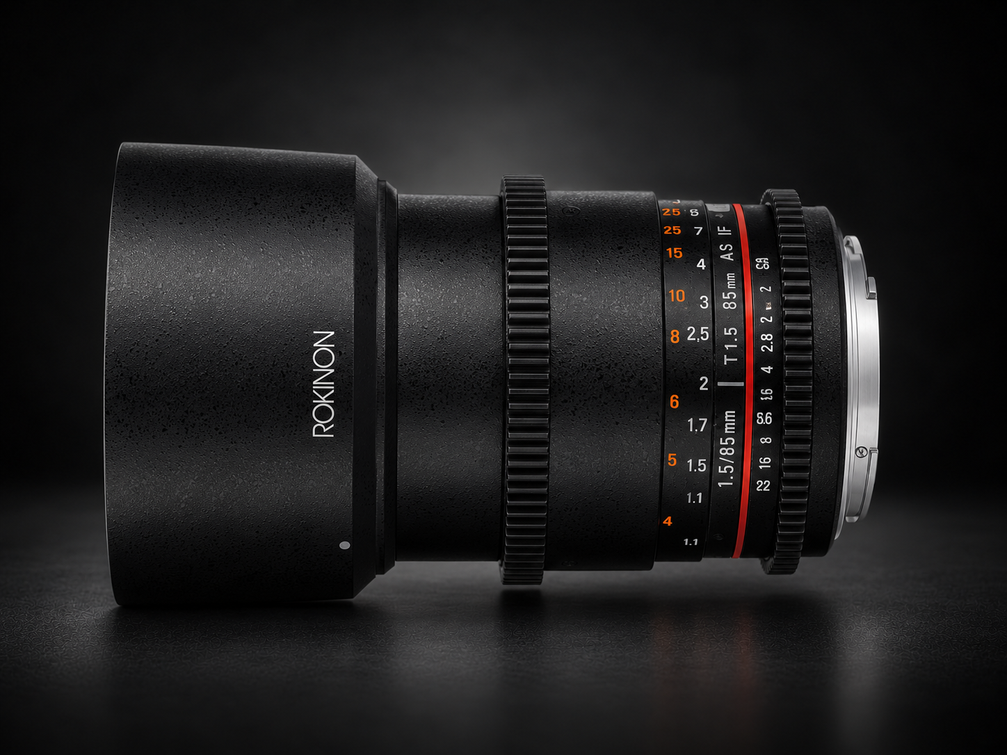 85 mm f/1.4 Rokinon